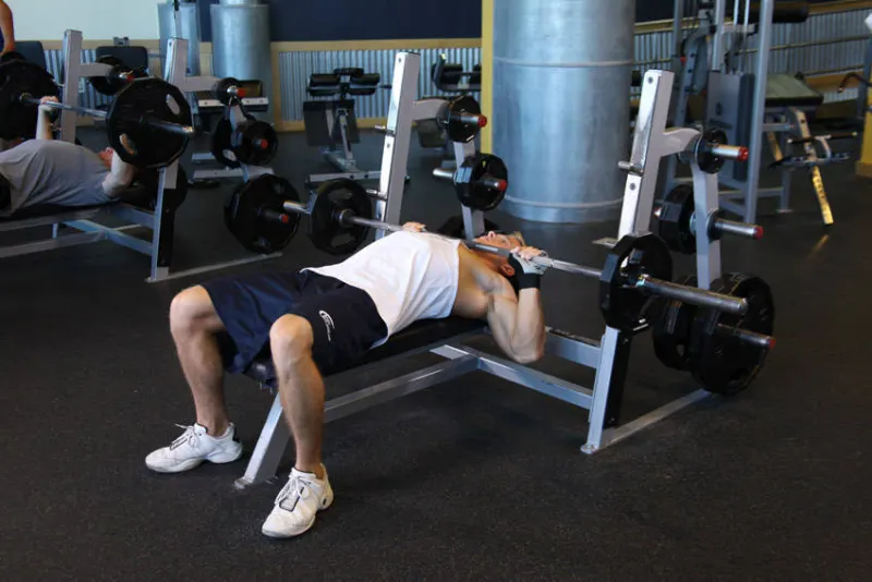 Neck press, beginpositie